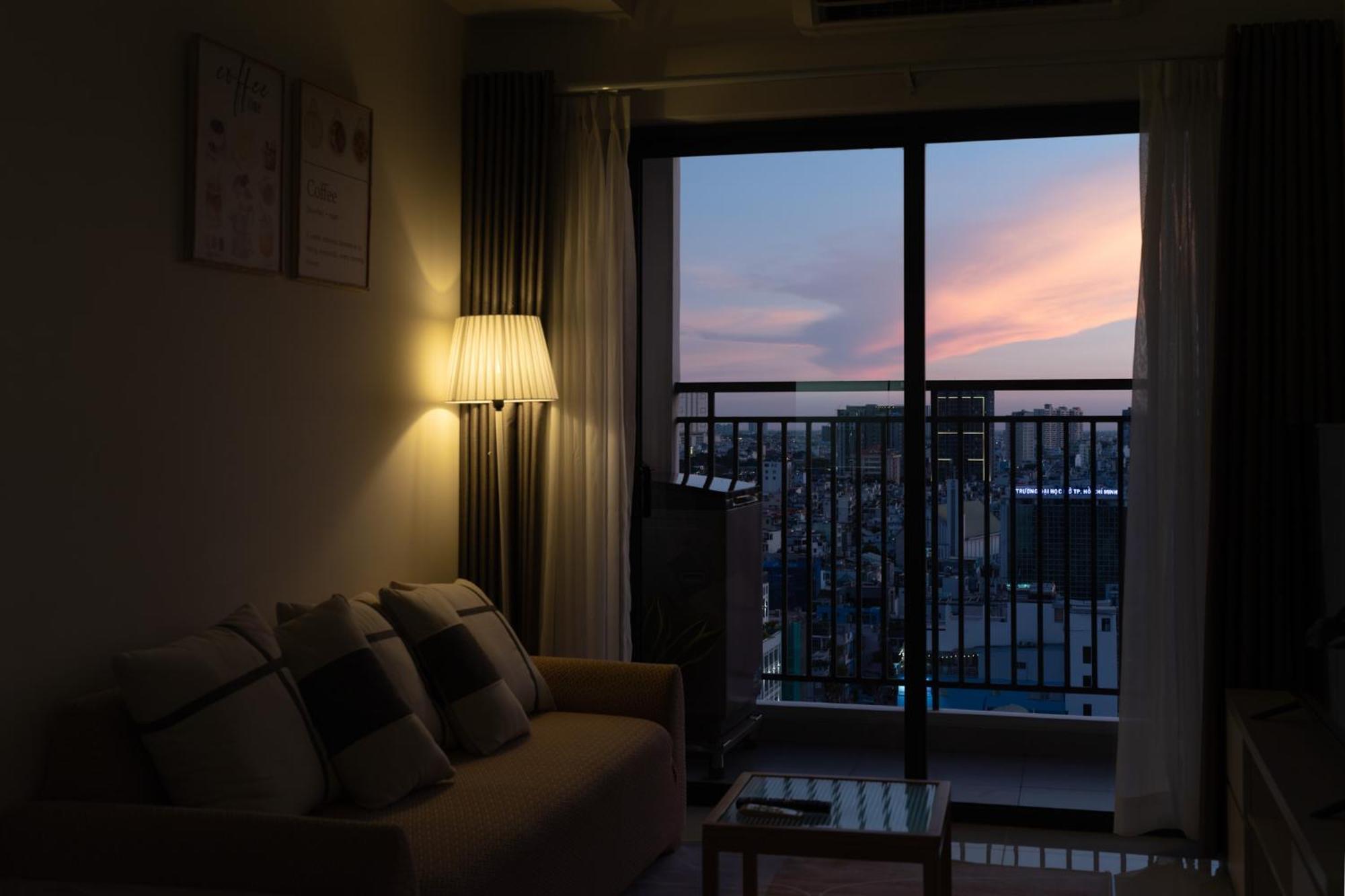 Cozy Centrally District 1 Ho Chi Minh, 300m To Bui Vien * TP. Hồ Chí Minh